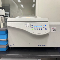 Eppendorf 5810 R Refrigerated Centrifuge image 0